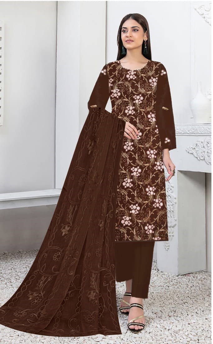 Earthy Elegance Ensemble B334