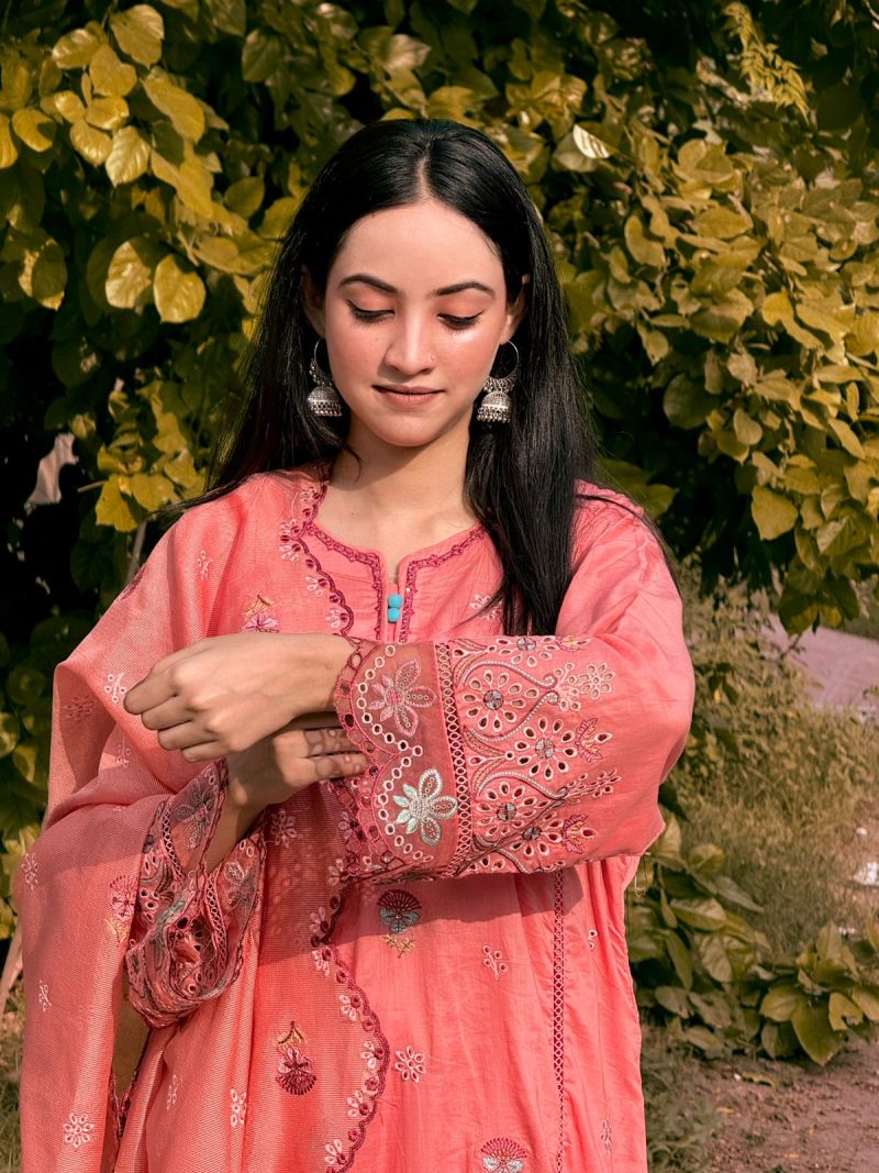 Amber Bloom - Image 3
