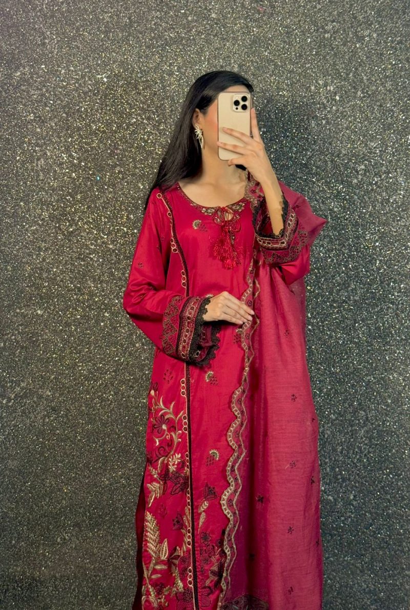 Serene Aura Embroidered Lawn Suit - Image 2