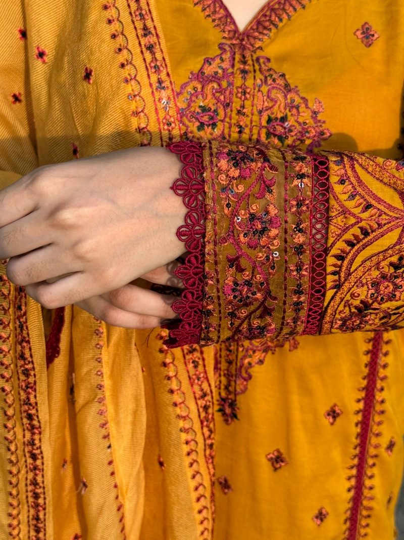 Amethyst Allure Embroidered Lawn Suit - Image 3